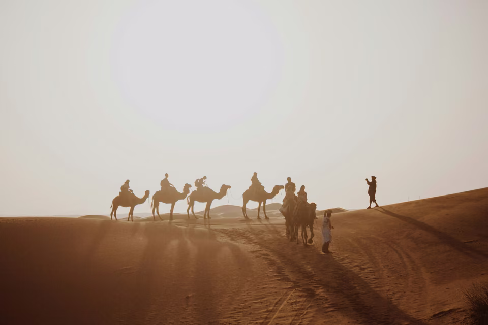 Amanecer · Merdani · Alnif · Regreso a Marrakech · viajes.marrakech_ergchebbi_marrakech.programa_2n_3d.day.dia-3.slide.1