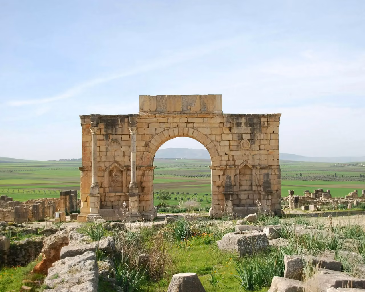 Rabat · Volubilis · Moulay Idriss · Meknès · Fez