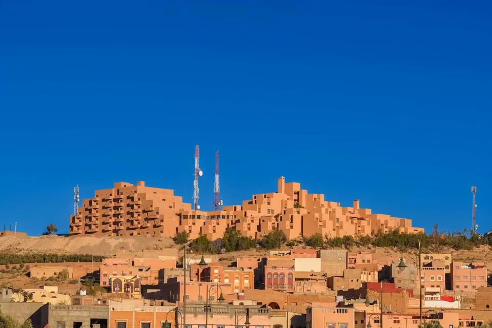 Marrakech · Tizi n'Tichka · Aït Ben Haddou · Boumalne Dades · viajes.marrakech_ergchebbi_marrakech.programa_3n_4d.day.dia-1.slide.8